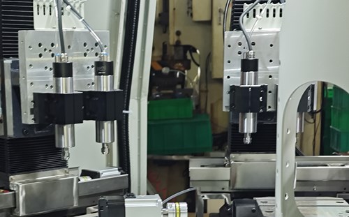 msiy-4030電主軸應(yīng)用.jpg msiy-4030電主軸應(yīng)用.jpg