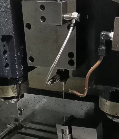 電主軸改裝中心出水電主軸.jpg 電主軸改裝中心出水電主軸.jpg