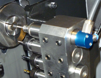 <a href='/zouxinjigaopinx.htm' class='keys' title='點擊查看關(guān)于高頻銑的相關(guān)信息' target='_blank'>高頻銑</a>動力頭.png 高頻銑動力頭.png